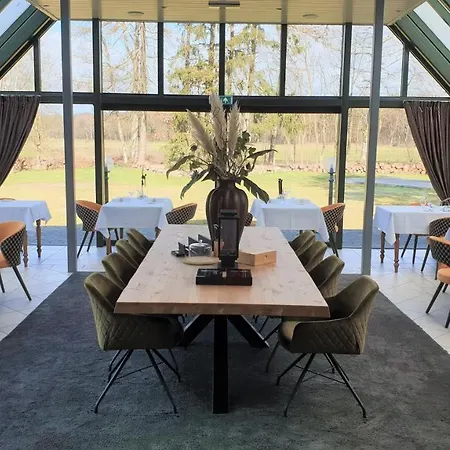 Forrest - Restaurant De Tuinkamer Hotel Ruurlo